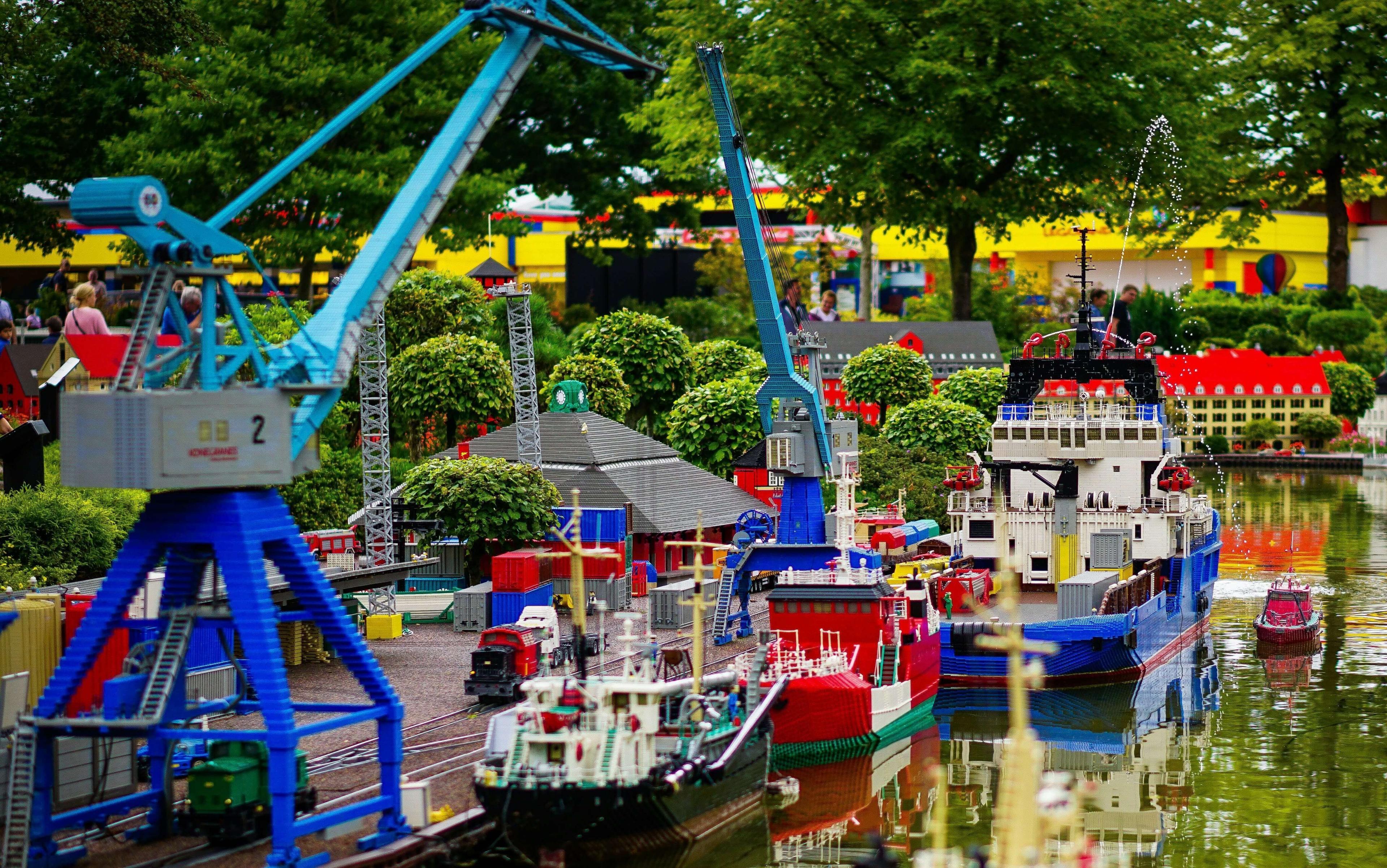 Der Legoland Hafen in Dänemark