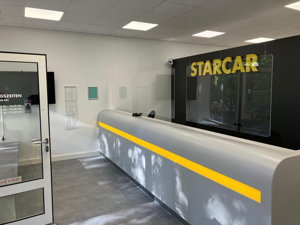 Starcar Autovermietung Station München-Arabellapark Tresenbereich